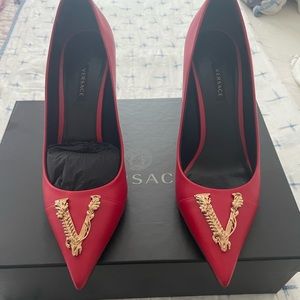 AMAZING!!!!!Versace heels - beautiful red size 38. Comes with receipt